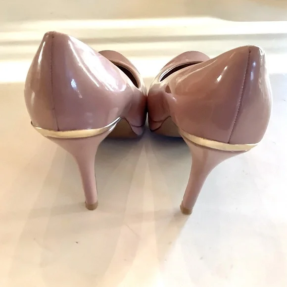 Tahari Patent Leather Blush Pink Wilma Heels Size 8 - Picture 5 of 9